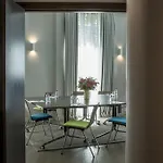فندق إنديغو - أوبرا 4*