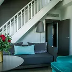 Indigo - Opera By Ihg Hotel 4*