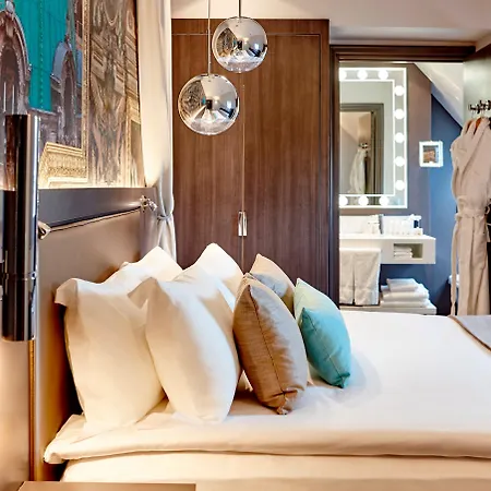 Hotel Indigo - Opera By Ihg 4*