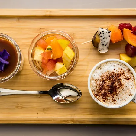 ホテル インディゴ オペラ パリ