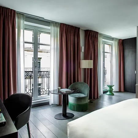 Indigo - Opera By Ihg מלון 4*