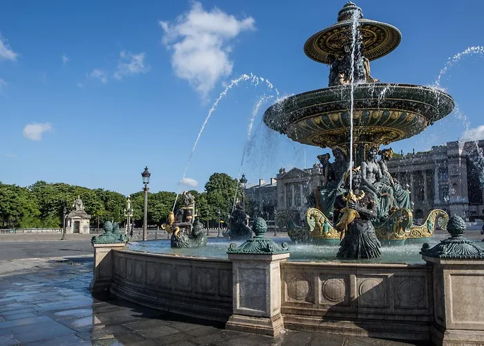 Indigo - Opera By Ihg Hotel 4*