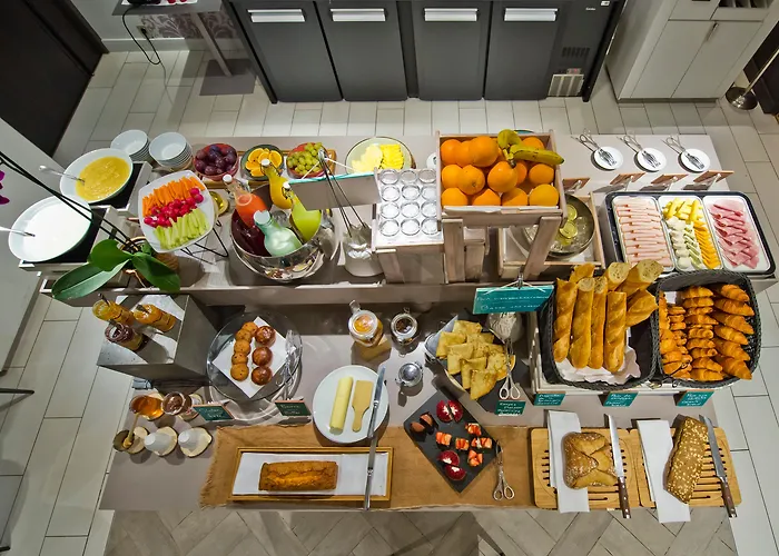 Indigo - Opera By Ihg Hotel 4*