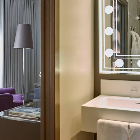 Szálloda Indigo - Opera By Ihg 4*